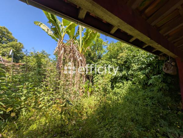 Immeuble 12 pièces - 220 m²