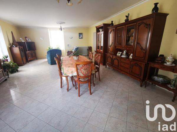 Maison à vendre 5 pièces 125 m² Tuffé Val de la Chéronne