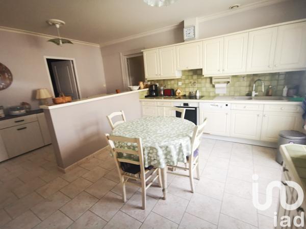 Maison à vendre 5 pièces 125 m² Tuffé Val de la Chéronne