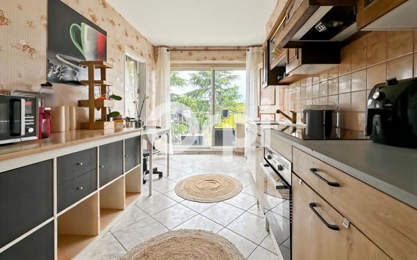 Appartement à vendre    5 pièces • 102 m2 Mantes-la-Ville