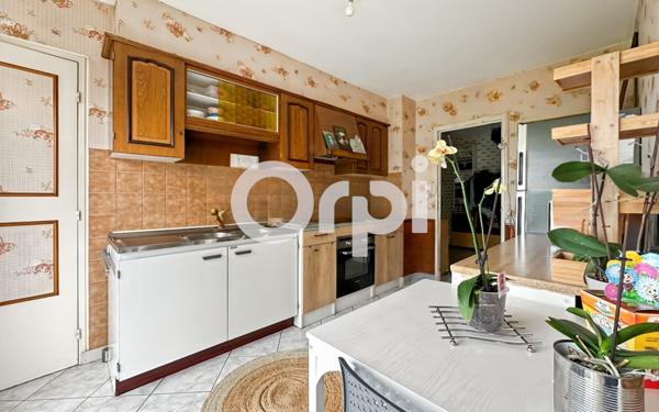 Appartement à vendre    5 pièces • 102 m2 Mantes-la-Ville