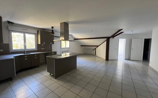 Appartement à vendre    4 pièces • 103,79 m2 Coulommiers