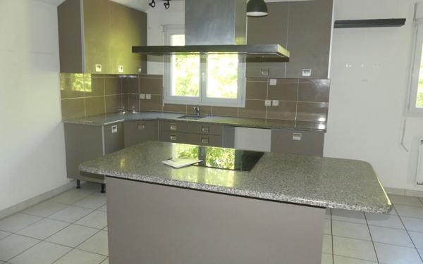 Appartement à vendre    4 pièces • 103,79 m2 Coulommiers