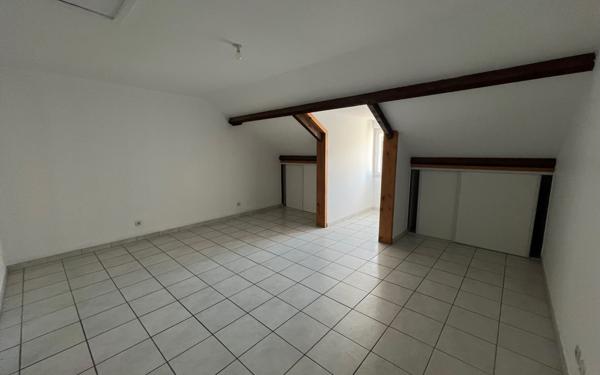 Appartement à vendre    4 pièces • 103,79 m2 Coulommiers