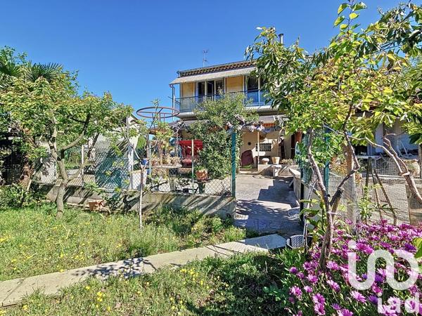 Maison à vendre 6 pièces 163 m² Villeneuve-lès-Béziers