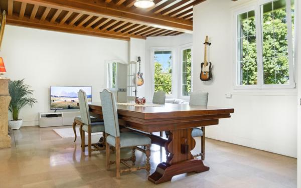 Maison à vendre    11 pièces • 263 m2 Paris 1