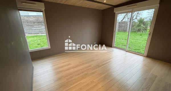 À vendre Maison 5 pièces 150 m² - Saint-mard 17700