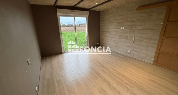 À vendre Maison 5 pièces 150 m² - Saint-mard 17700