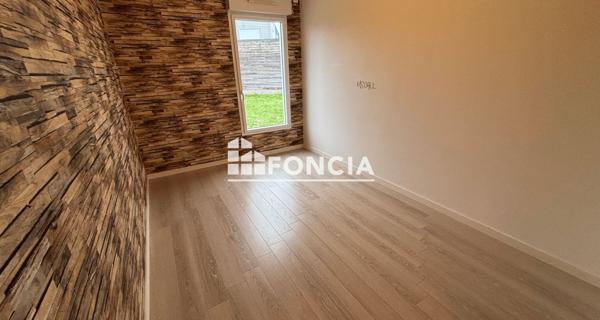 À vendre Maison 5 pièces 150 m² - Saint-mard 17700