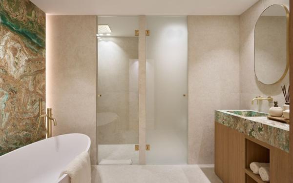 Appartement à vendre    5 pièces • 210 m2 Cannes