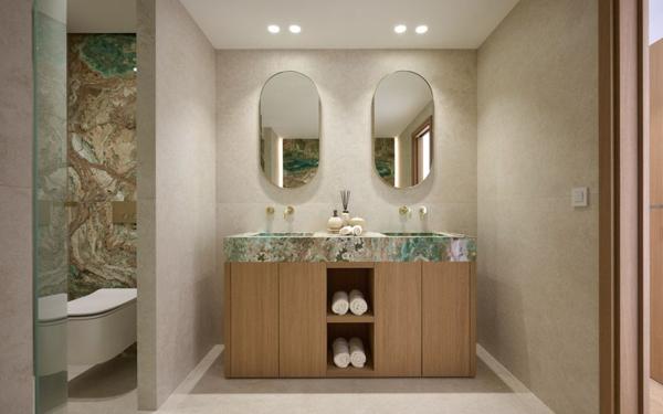 Appartement à vendre    5 pièces • 210 m2 Cannes