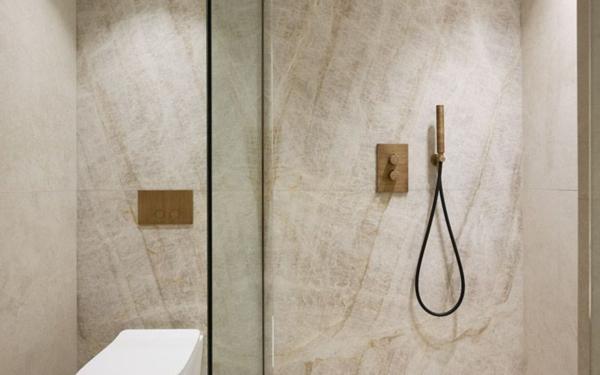 Appartement à vendre    5 pièces • 210 m2 Cannes