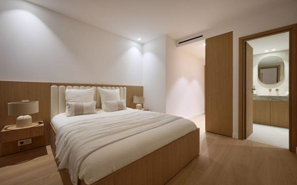 Appartement à vendre    5 pièces • 210 m2 Cannes