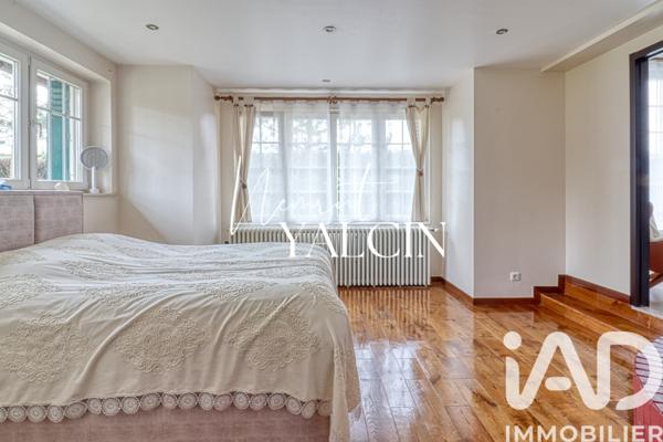 Maison à vendre 7 pièces 195 m² Lamorlaye