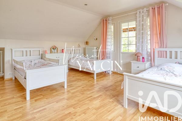 Maison à vendre 7 pièces 195 m² Lamorlaye