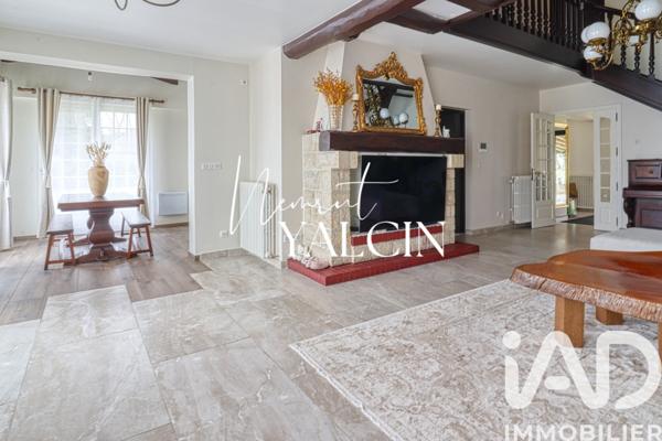 Maison à vendre 7 pièces 195 m² Lamorlaye