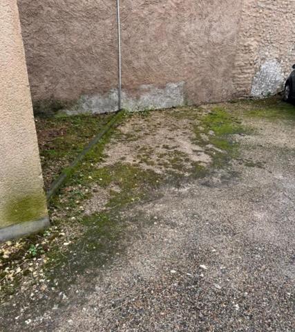 Location emplacement de parking - hyper centre