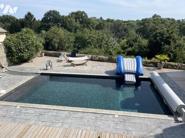 Magnifique maison de ville avec piscine à LA FERTE MACE