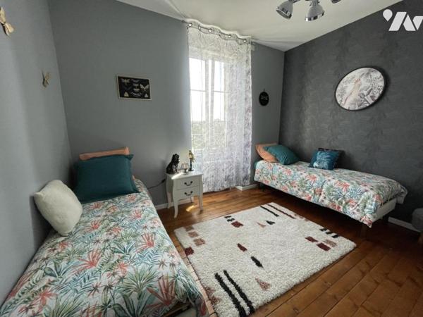 Magnifique maison de ville avec piscine à LA FERTE MACE