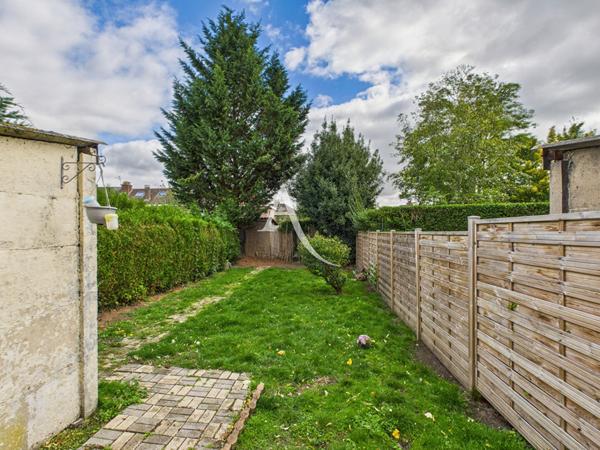 Maison Croix 5 pièce(s)