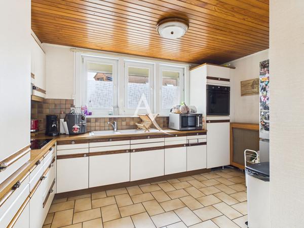 Maison Croix 5 pièce(s)