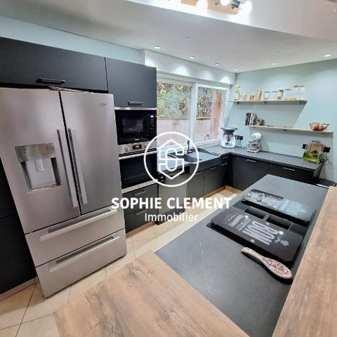 Beauvais (60000) ** L'ARCHITECTE **