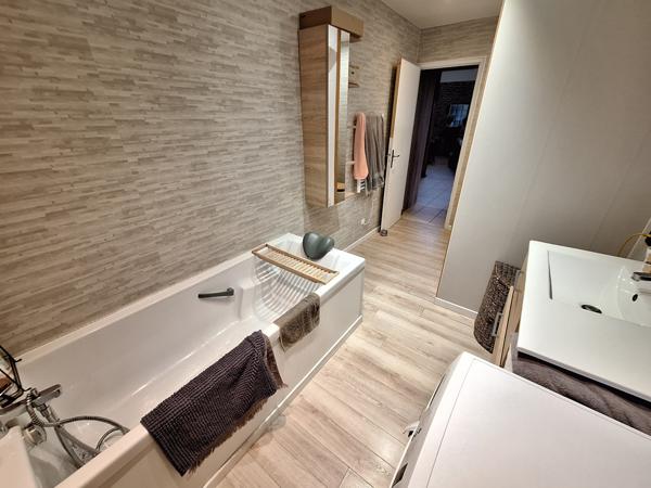 Beauvais (60000) ** L'ARCHITECTE **