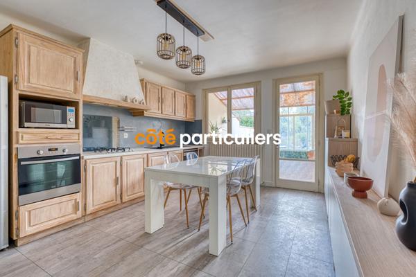 Vente Maison90 m² - 5 Pièces - LA ROCHE SUR YON (85000)