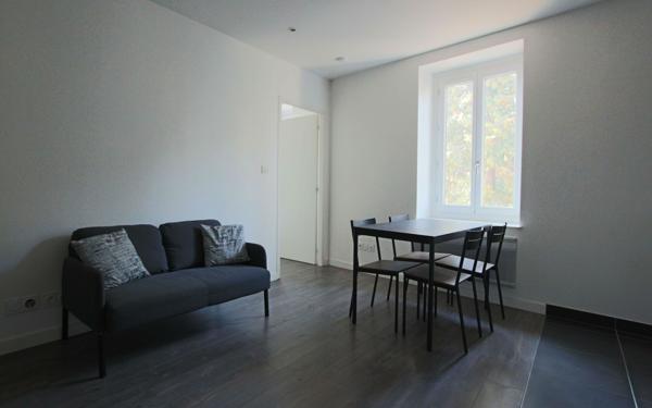 Appartement à louer    2 pièces • 41,23 m2 Écully