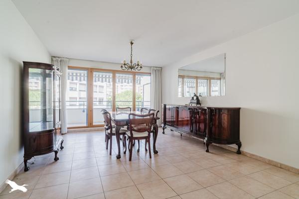 Appartement à vendre |  Villeurbanne |  3 pièces | 77 m²