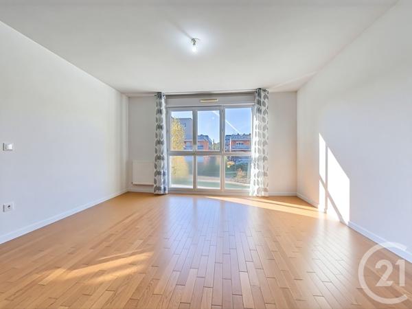 Appartement F2 à vendre  2 pièces - 44,85 m2 LIEUSAINT - 77