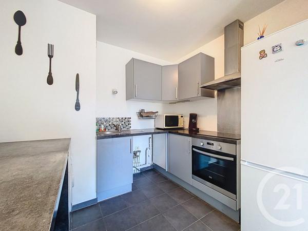 Appartement F2 à vendre  2 pièces - 44,85 m2 LIEUSAINT - 77