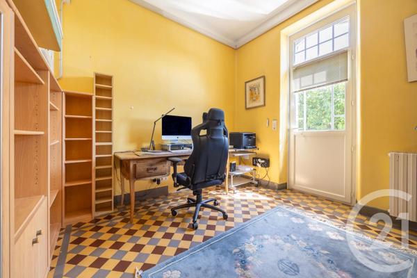 Maison à vendre  8 pièces - 202,50 m 2   CARMAUX  - 81