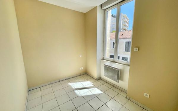 Appartement à louer    1 pièce •  Périgueux