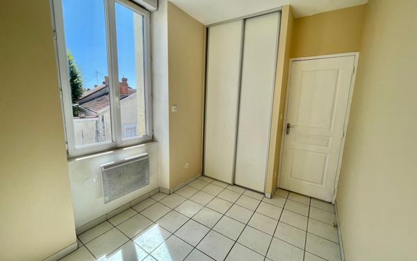 Appartement à louer    1 pièce •  Périgueux