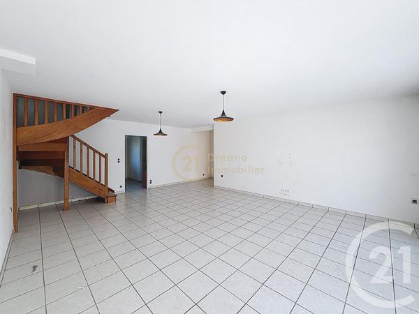 Appartement T6 à vendre  5 pièces - 110,20 m2 VERN SUR SEICHE - 35