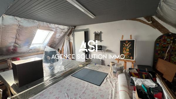 Maison de ville idéalement située à Mayenne - Town house great location in Mayenne