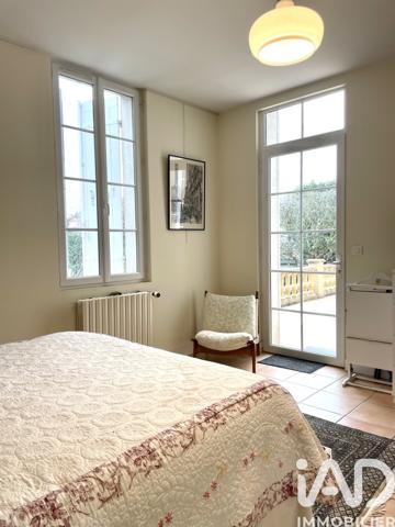 Maison à vendre 7 pièces 193 m² Saintes