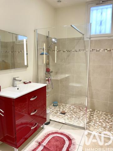 Maison à vendre 7 pièces 193 m² Saintes