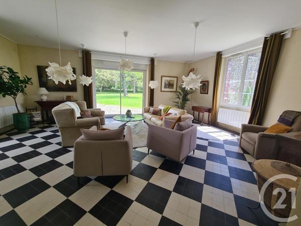 Maison à vendre  11 pièces - 345 m2 GOUVILLE SUR MER - 50