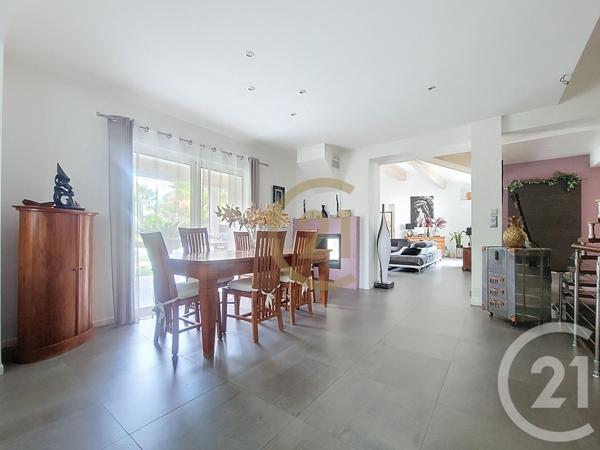 Maison à vendre  7 pièces - 299,63 m2 DRAGUIGNAN - 83