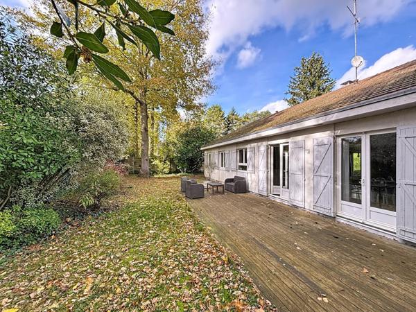 Rare à la vente - Vaste plain pied au calme