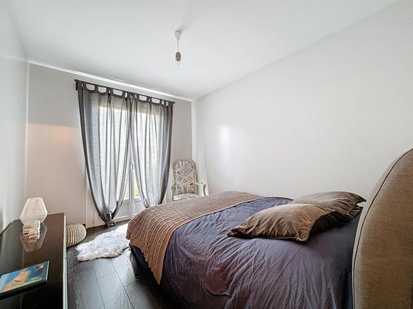 Rare à la vente - Vaste plain pied au calme