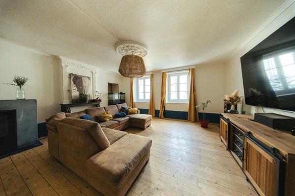 Appartement 5 pièces 226.4 m2
