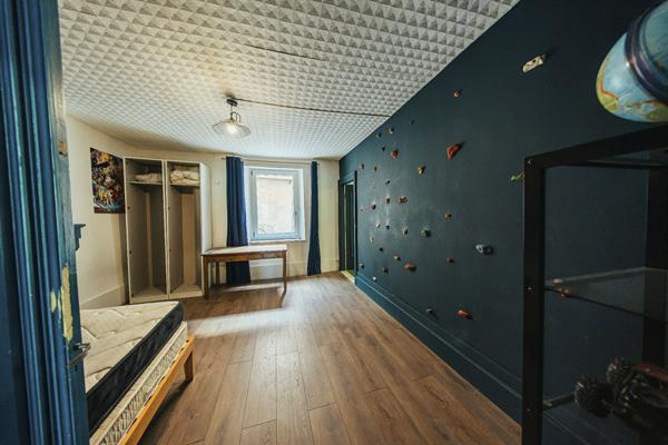 Appartement 5 pièces 226.4 m2