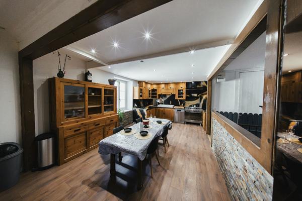 Appartement 5 pièces 226.4 m2