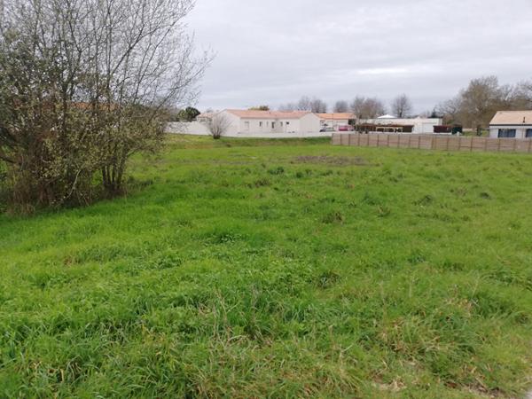 Terrain Le Champ Saint Père 757 m2