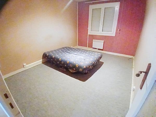 Fonds de commerce à vendre au centre-ville du Faouët - 539 m² avec appartement de fonction