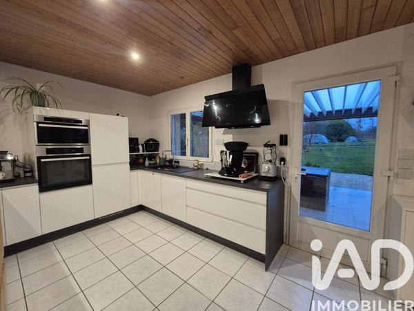 Maison à vendre 6 pièces 177 m² Ploufragan