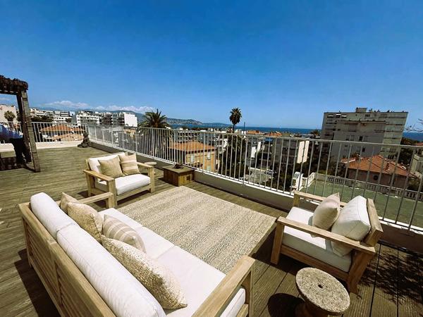 A VENDRE - NICE FERBER : Appartement Nice 5 pièces 155 m2 Toit-terrasse Vue mer panoramique
